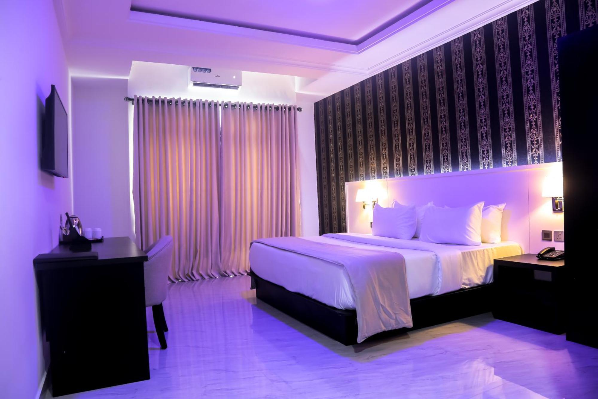 Bon Hotel Ikeja Residence エクステリア 写真