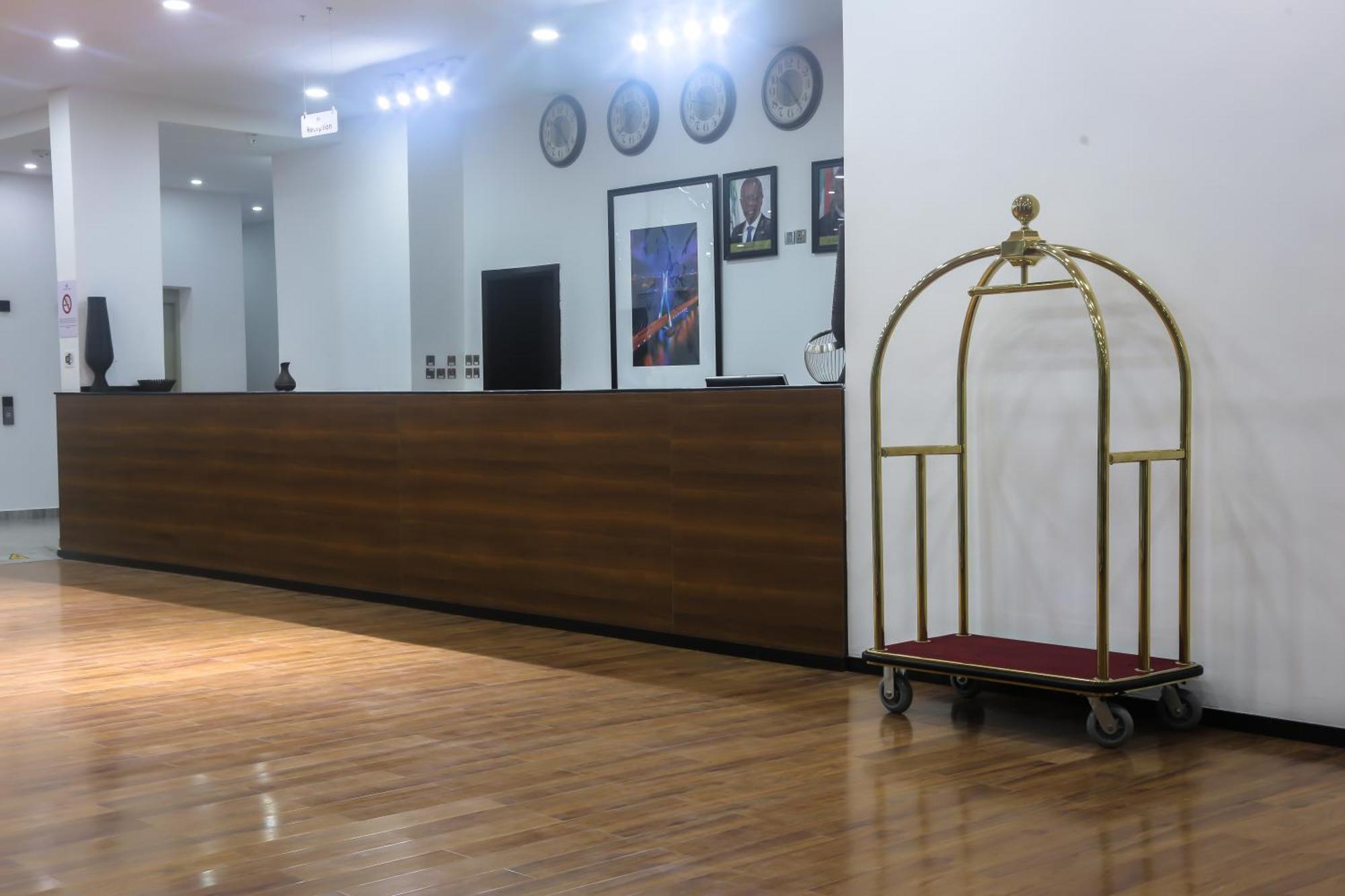 Bon Hotel Ikeja Residence エクステリア 写真