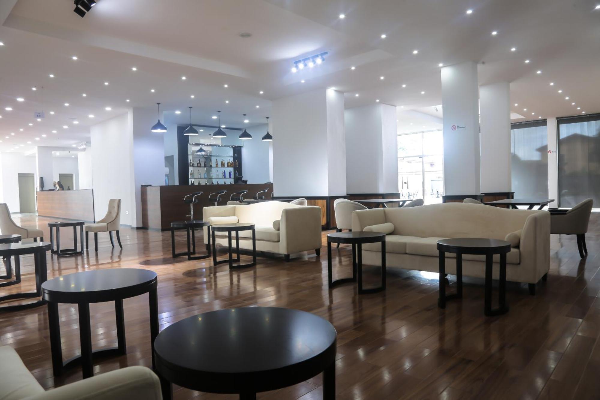 Bon Hotel Ikeja Residence エクステリア 写真