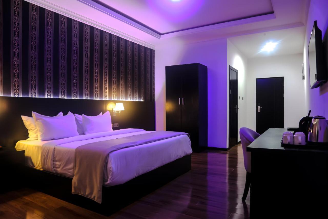 Bon Hotel Ikeja Residence エクステリア 写真